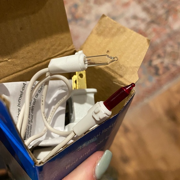 North Light red and white mini lights - Picture 6 of 6